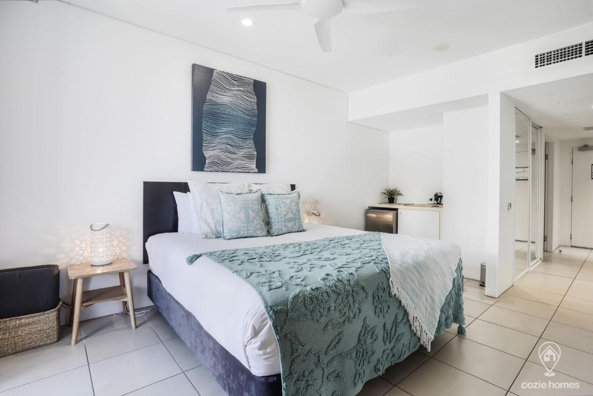 602 Harbour Lights With Ocean Views Otel Cairns Oda fotoğraf